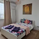 Old Town Apartament With Charming View